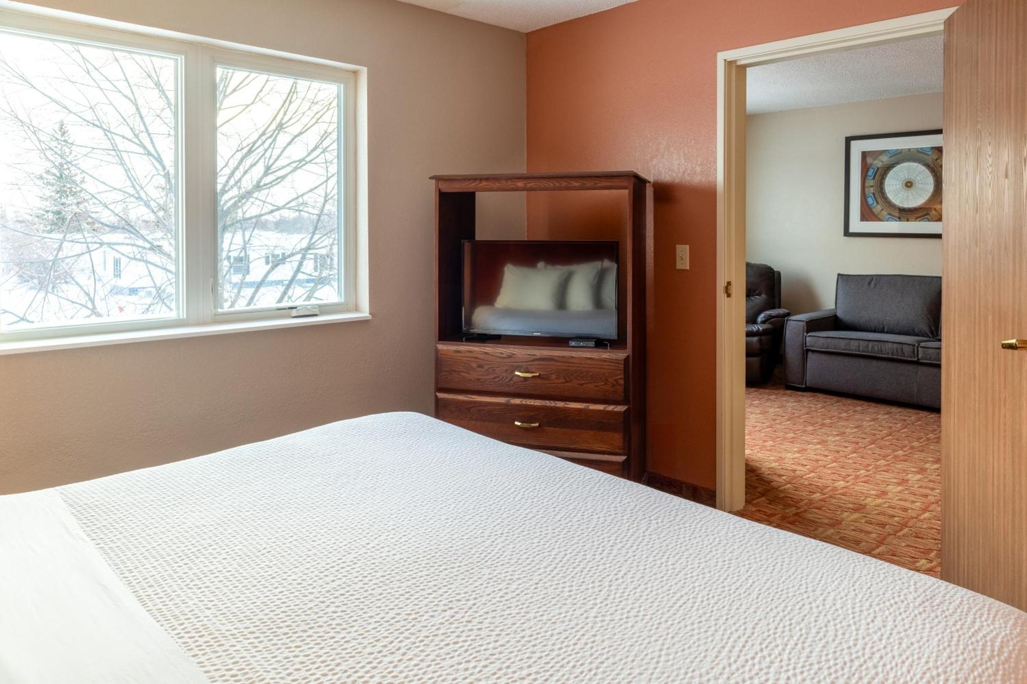 Norland Inn & Suites Roseau Zimmer foto