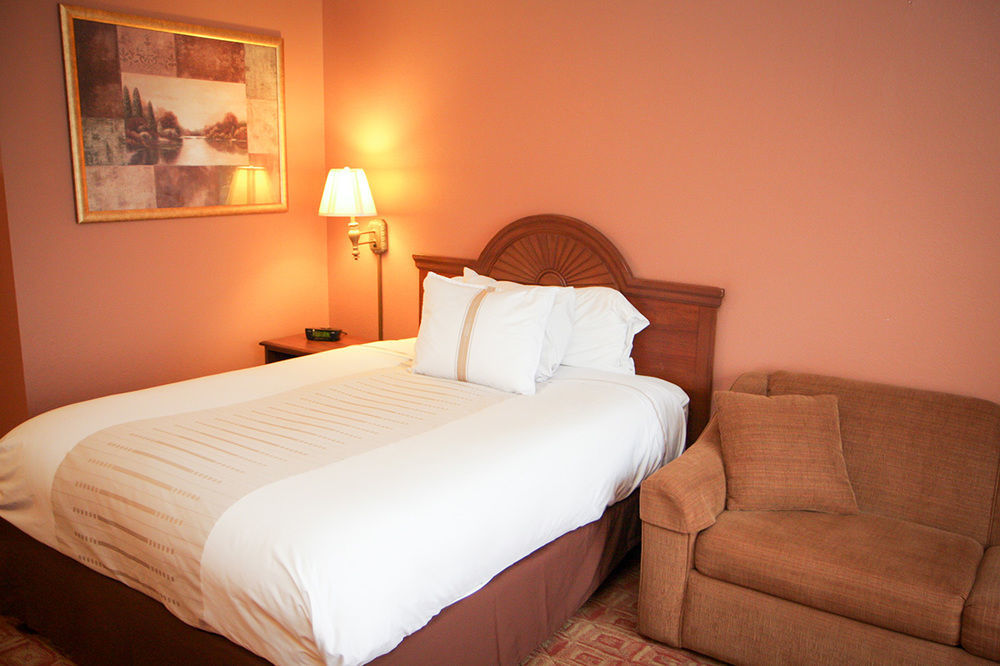 Norland Inn & Suites Roseau Exterior foto