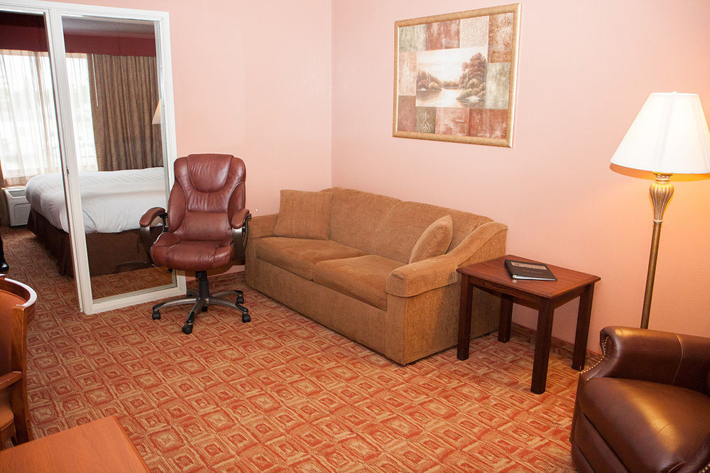 Norland Inn & Suites Roseau Exterior foto